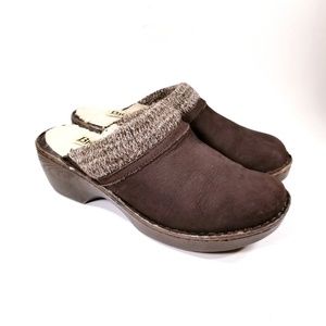 Bjorndal Brown Suede Clogs